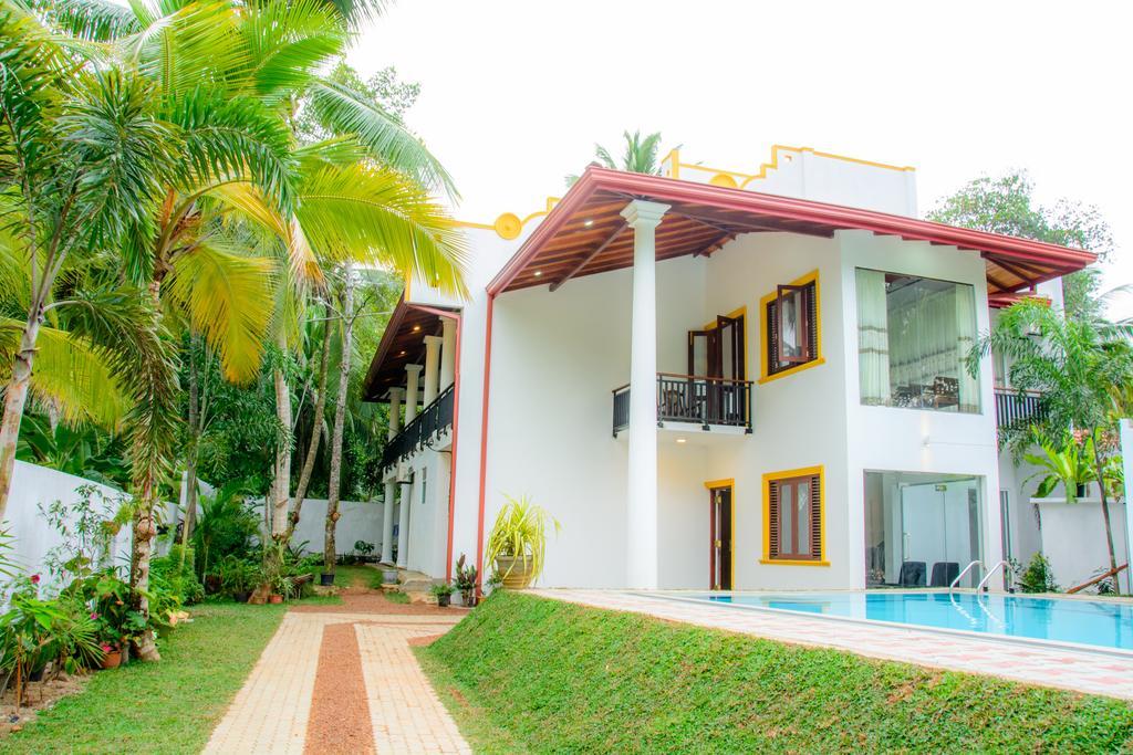 Villa White Хиккадува Экстерьер фото